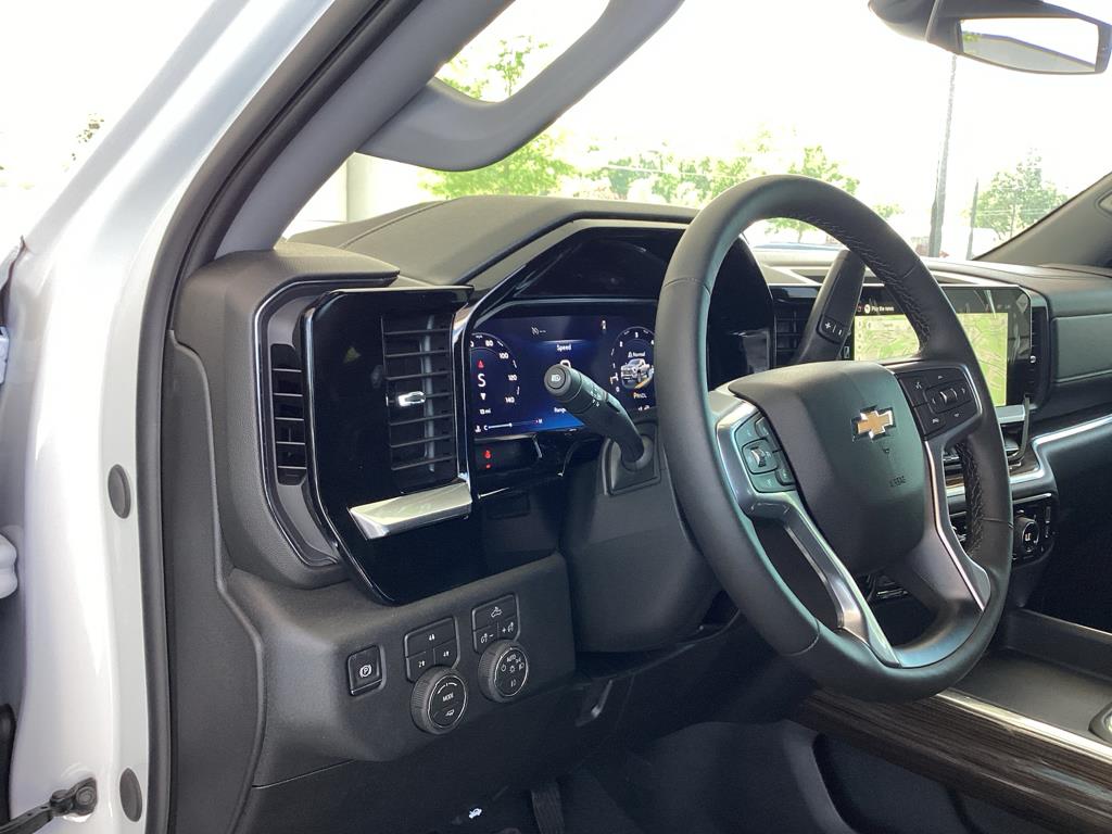 2026 Chevrolet Silverado 2500 HD LT - Photo 11