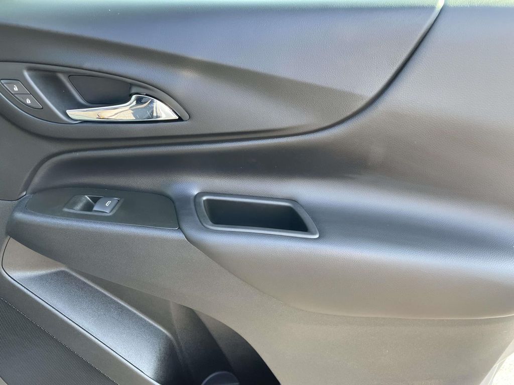 2023 Chevrolet Equinox LT - Photo 7