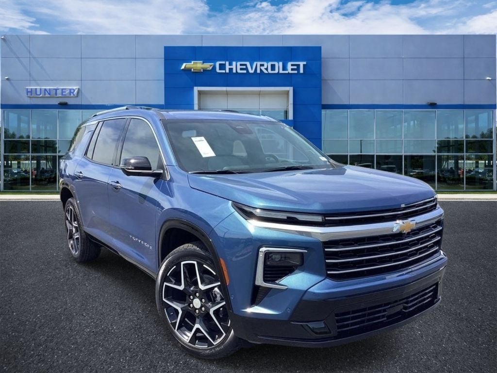 2026 Chevrolet Traverse FWD High Country's photo