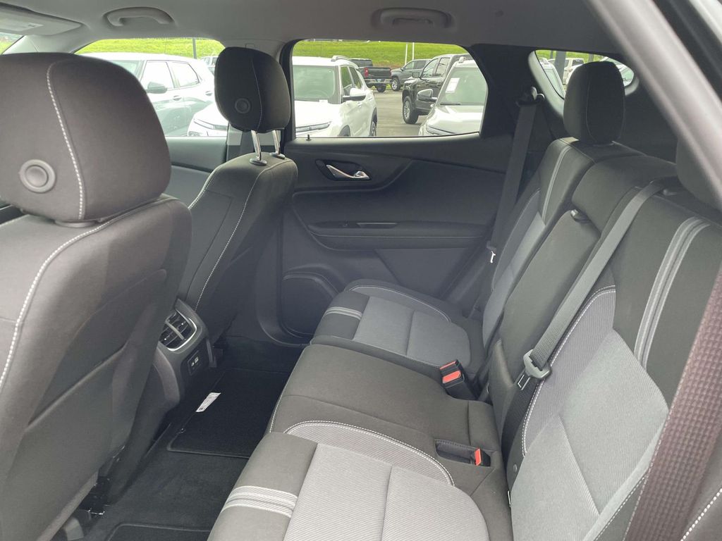 2026 Chevrolet Blazer 2LT - Photo 14
