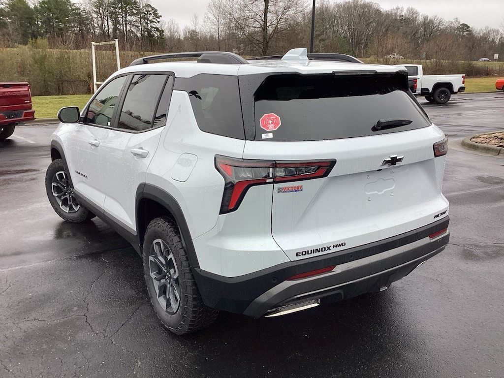 New 2026 Chevrolet Equinox Activ SUV
