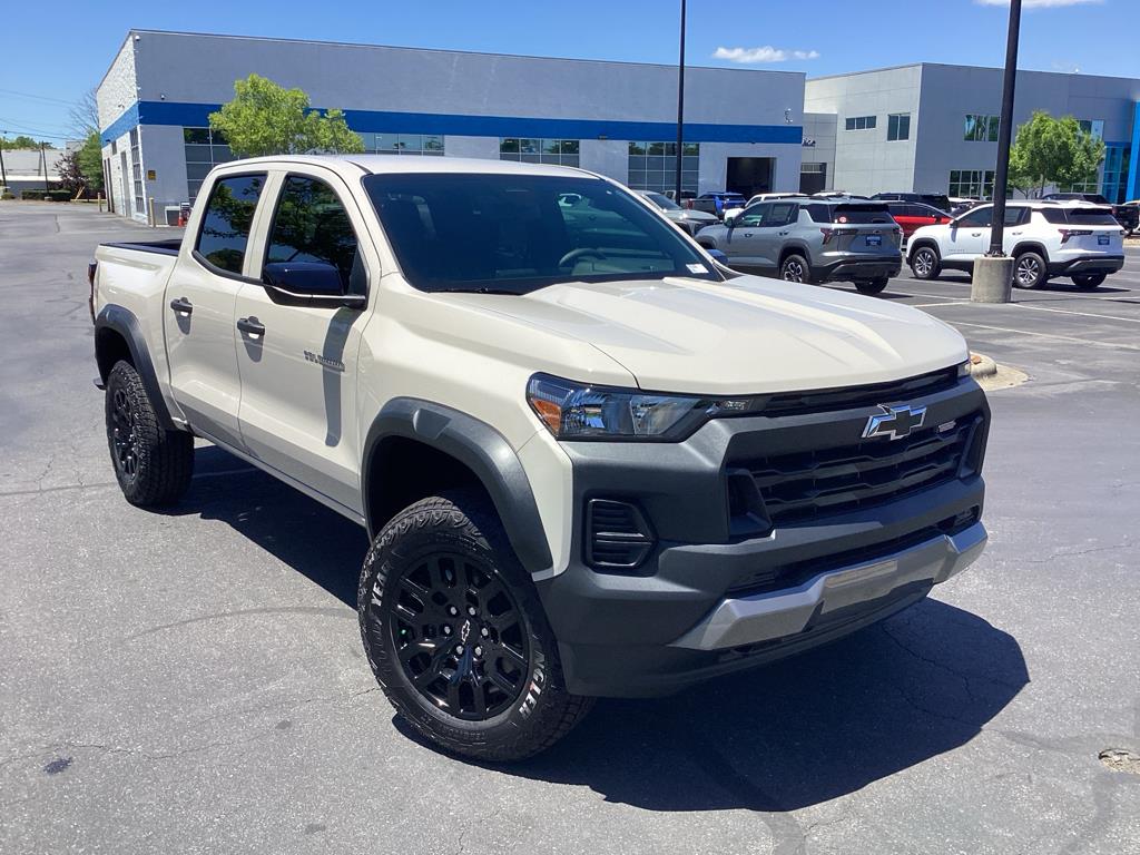 2026 Chevrolet Colorado Trail Boss - Photo 7