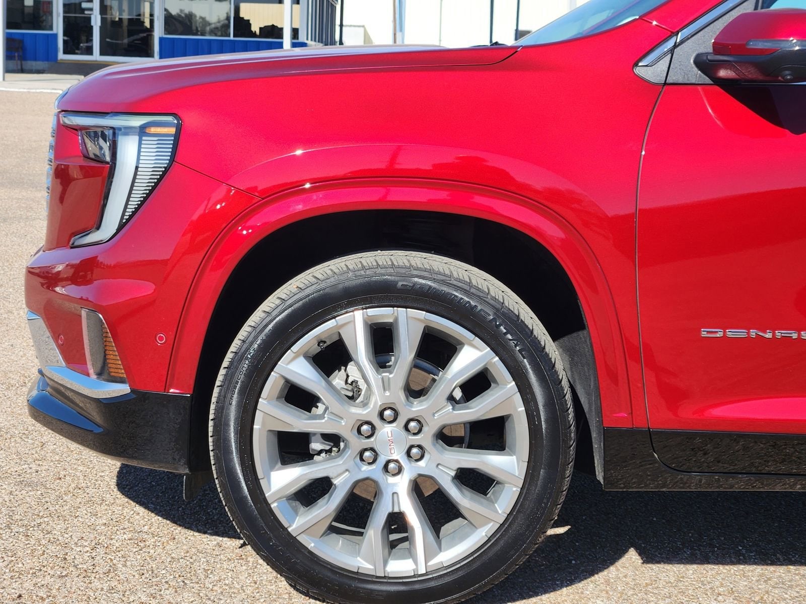 2024 GMC Acadia Denali - Photo 6