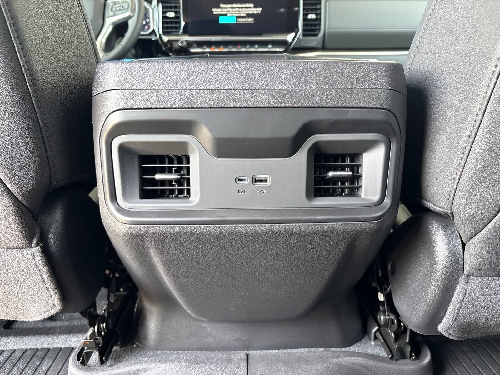 2026 Chevrolet Silverado 1500 LT - Photo 14