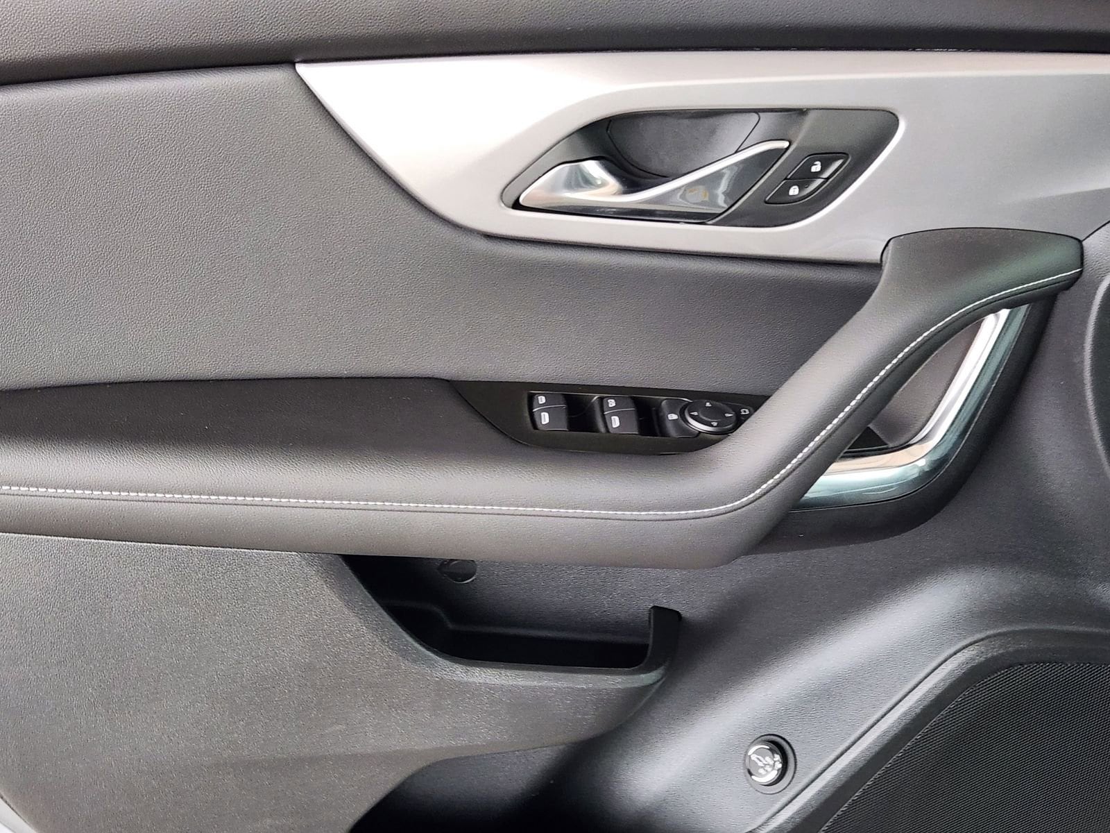 2025 Chevrolet Blazer 3LT - Photo 17