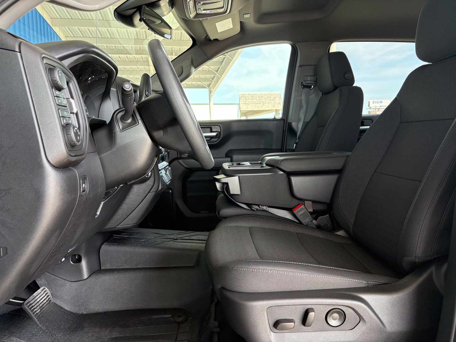 2026 Chevrolet Silverado 1500 Custom - Photo 10