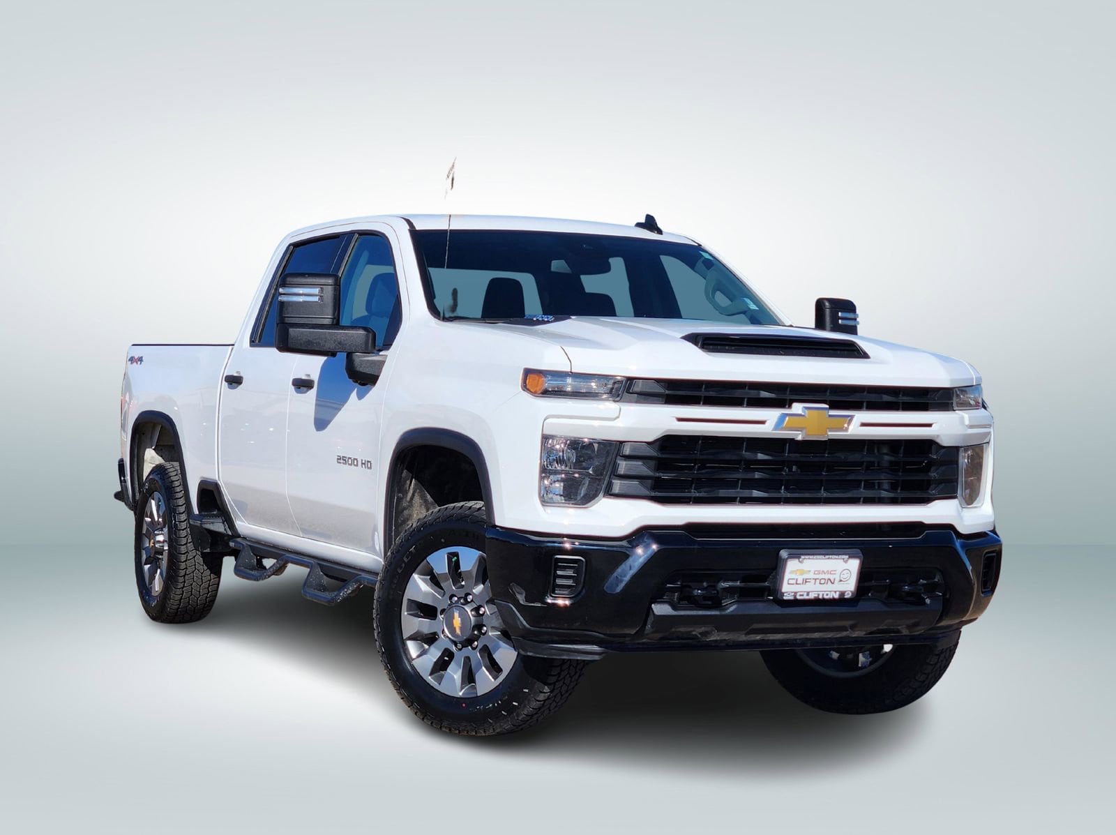2025 Chevrolet Silverado 2500HD Custom's photo