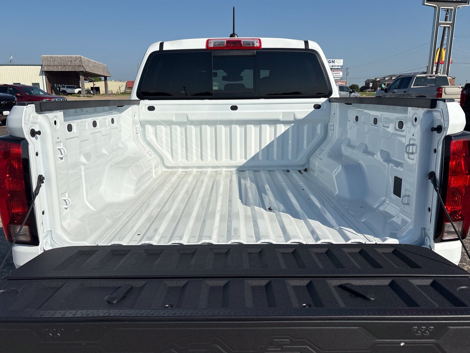 2026 Chevrolet Colorado Work Truck - Photo 8