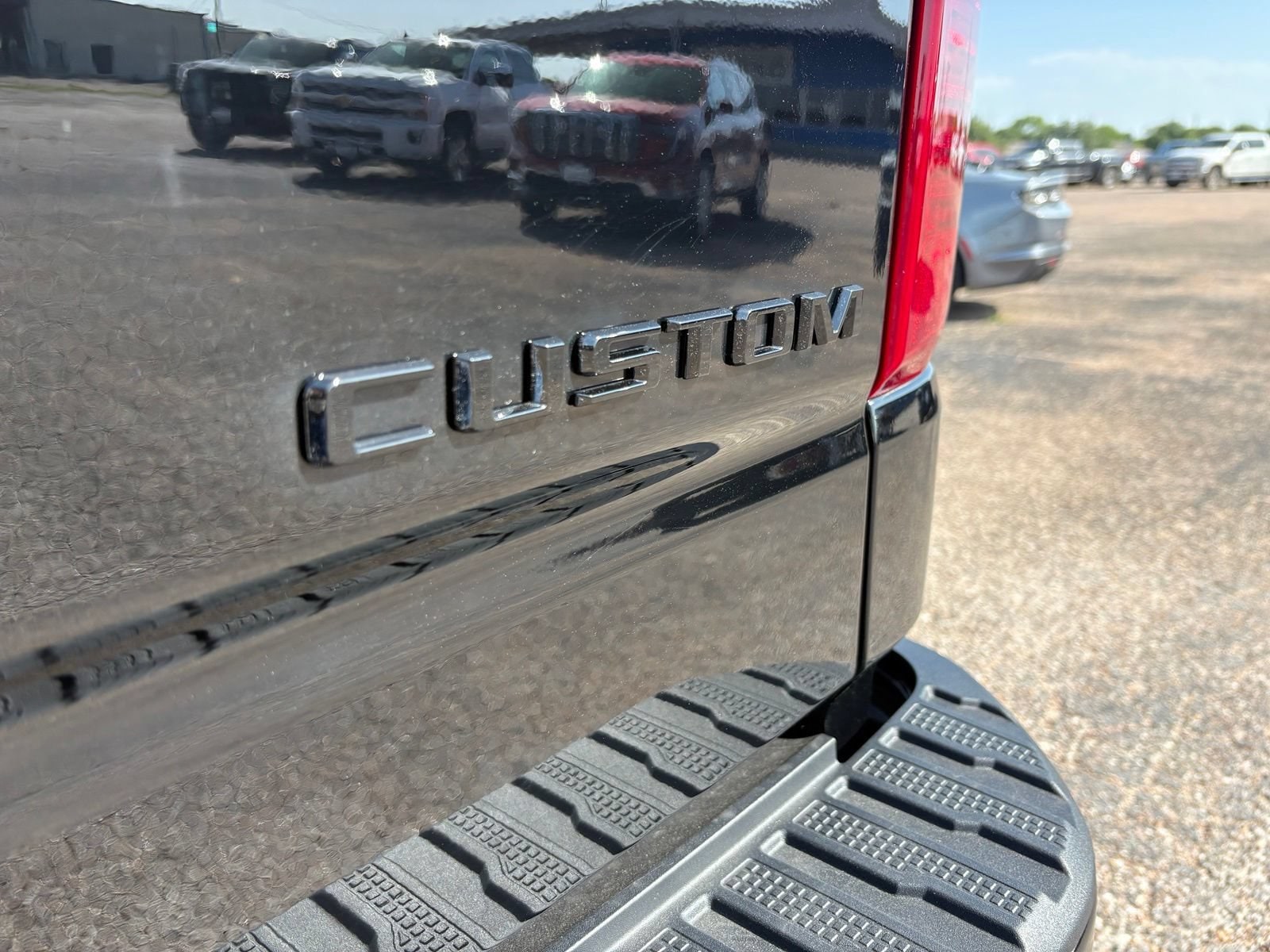 2026 Chevrolet Silverado 1500 Custom - Photo 7