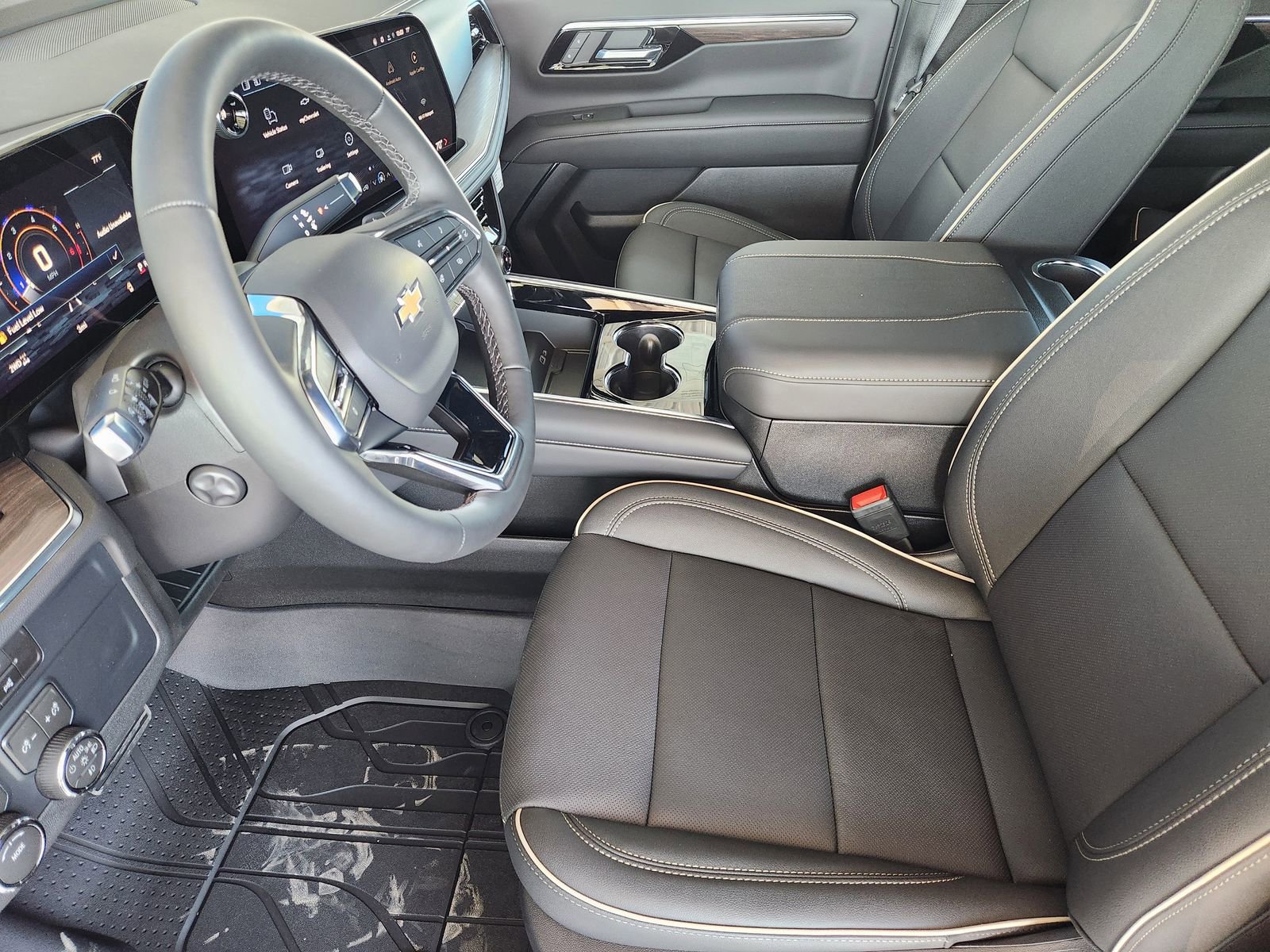 2026 Chevrolet Suburban Premier - Photo 9