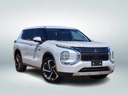 2023 Mitsubishi Outlander Phev SE