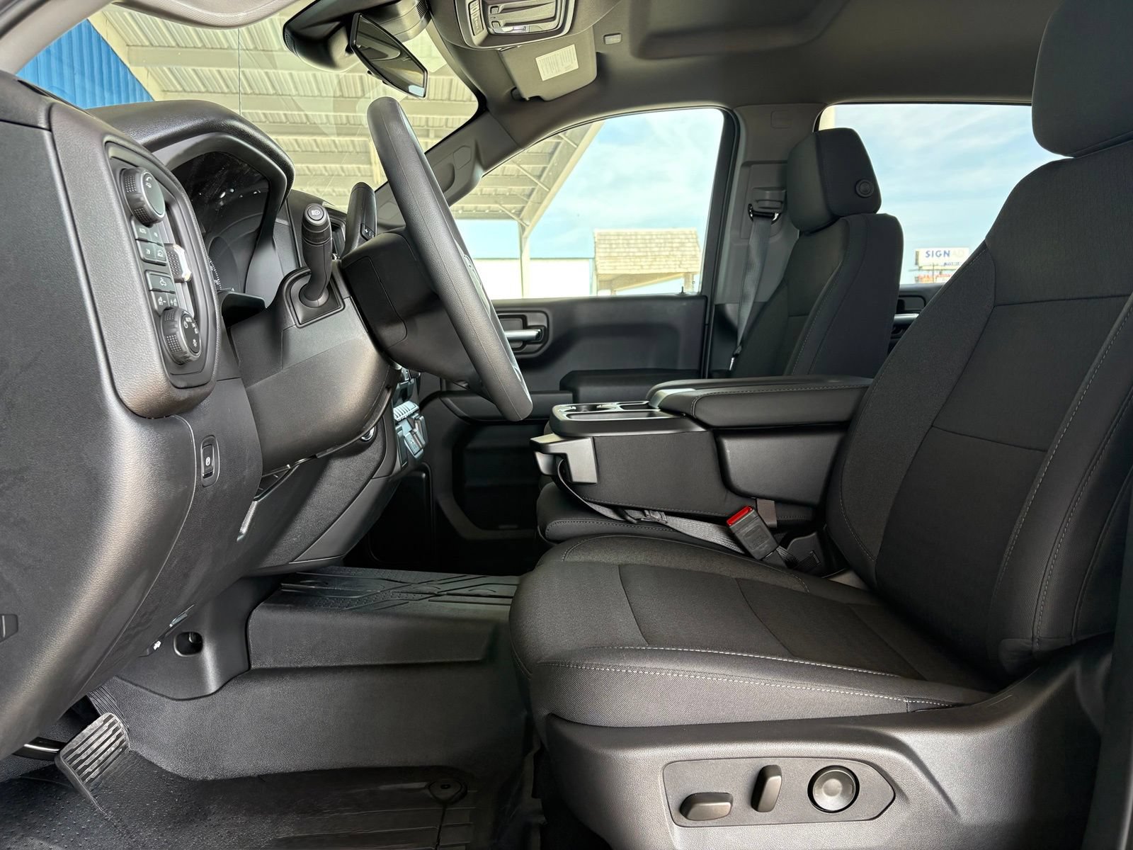 2026 Chevrolet Silverado 1500 Custom - Photo 10