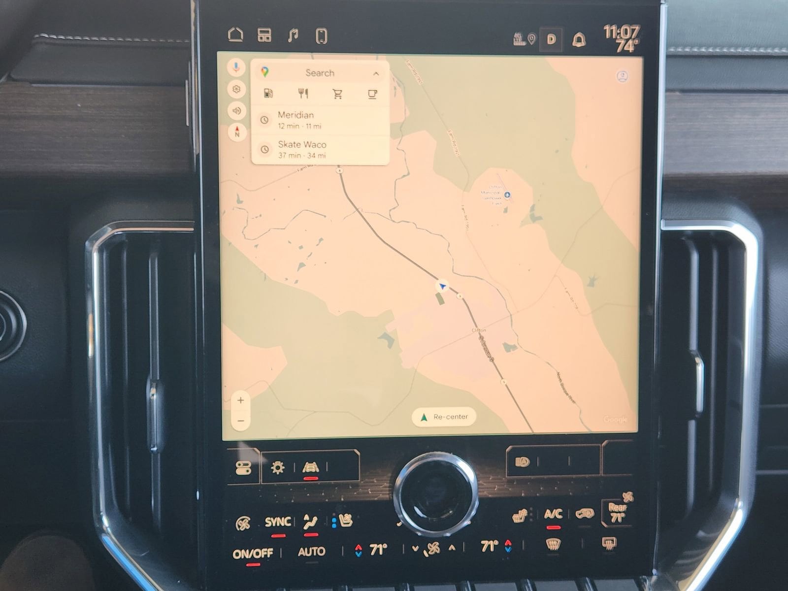 2024 GMC Acadia Denali - Photo 12