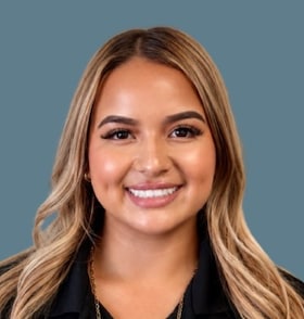Staff member Amy Garcia from ID_55e1e0