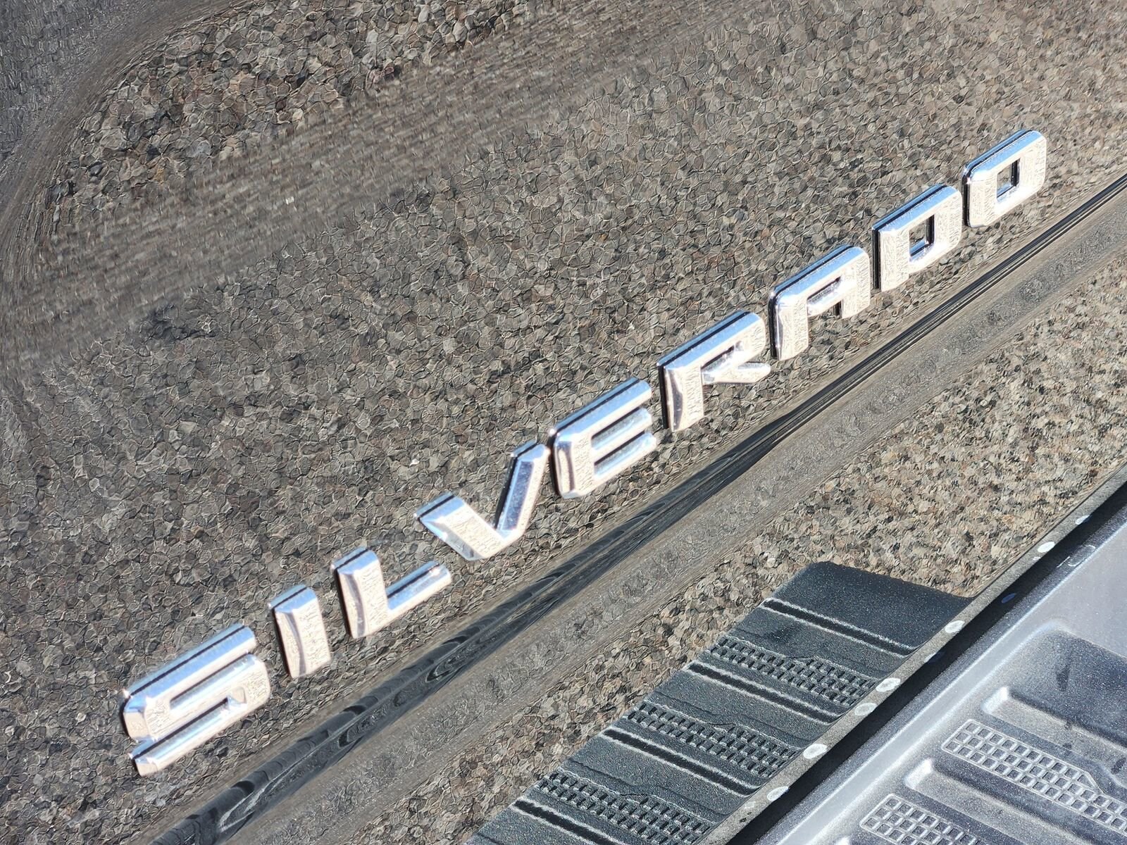 2026 Chevrolet Silverado 1500 LT Trail Boss - Photo 8