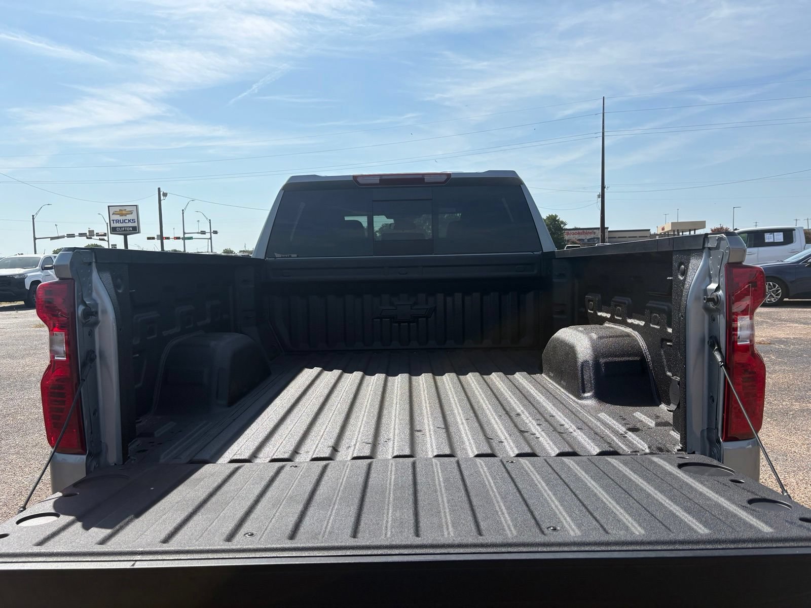 2026 Chevrolet Silverado 1500 LT - Photo 8