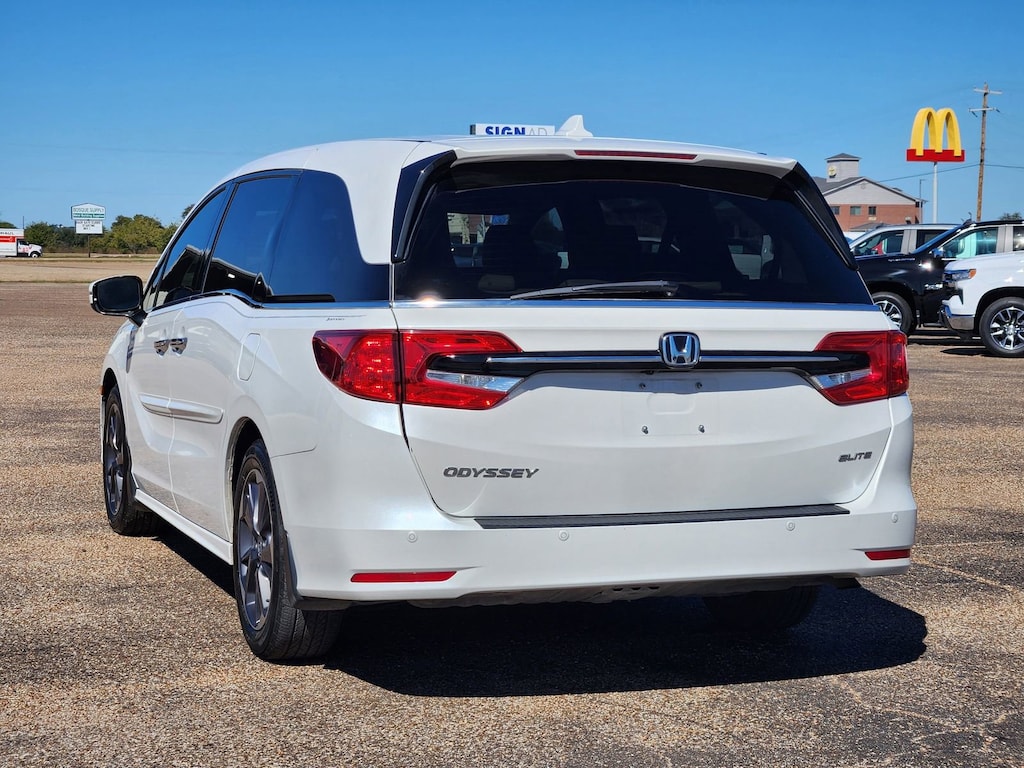 Used 2022 Honda Odyssey Elite
