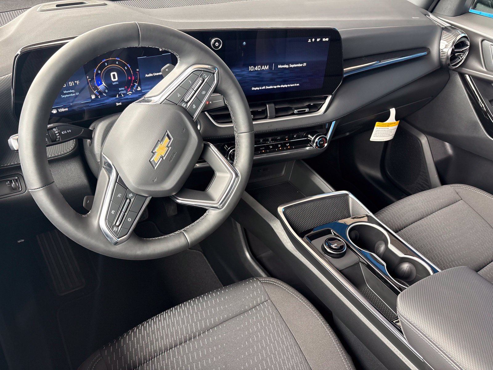 2027 Chevrolet Equinox LT - Photo 9