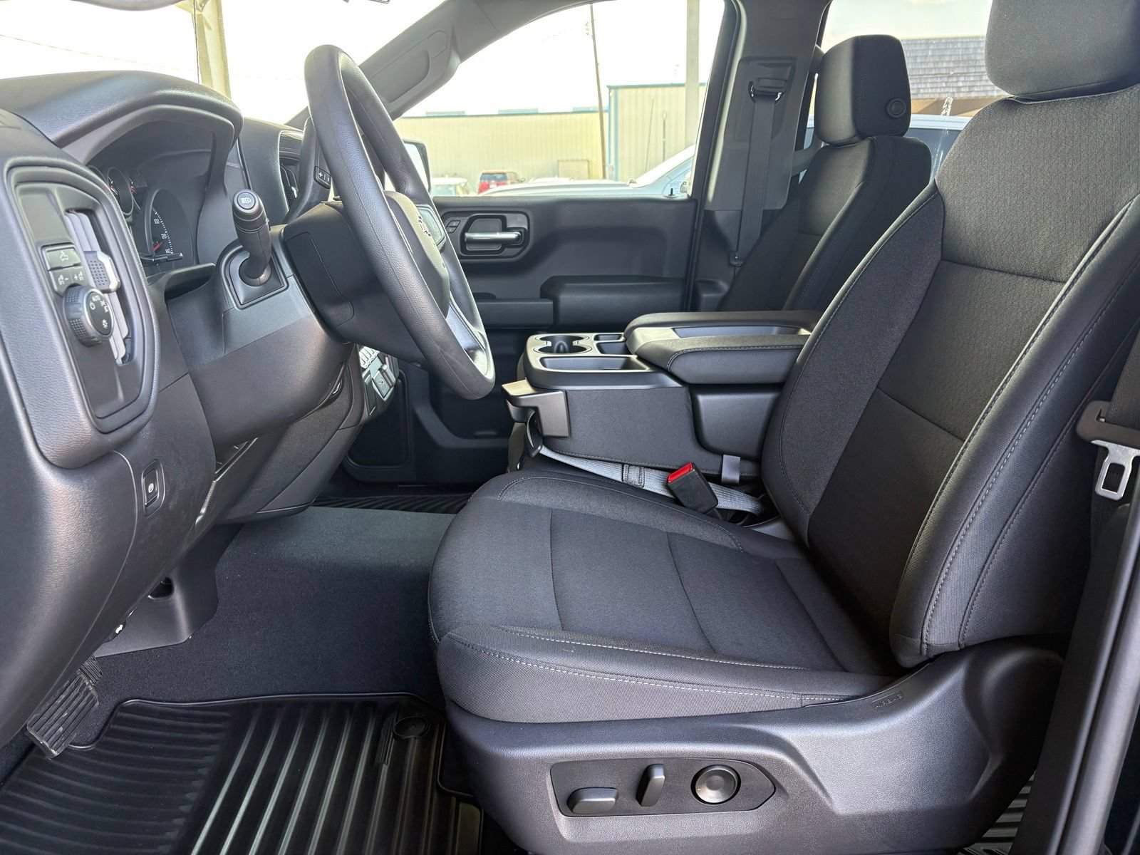 2026 Chevrolet Silverado 1500 Custom - Photo 9