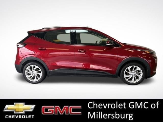 Used 2022 Chevrolet Bolt EUV LT with VIN 1G1FY6S0XN4115409 for sale in Millersburg, OH