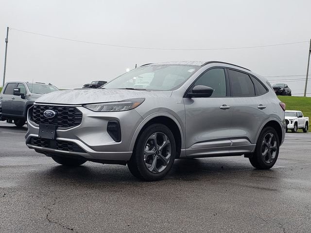 2024 Ford Escape ST-Line photo 3
