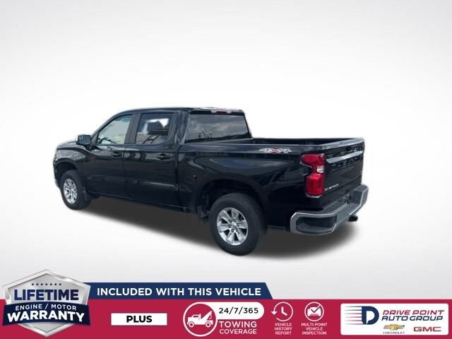 2025 Chevrolet Silverado 1500 LT photo 3
