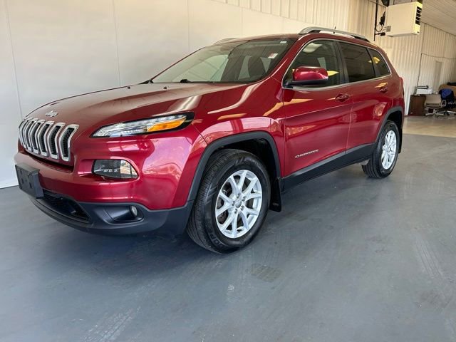 2016 Jeep Cherokee Latitude photo 3