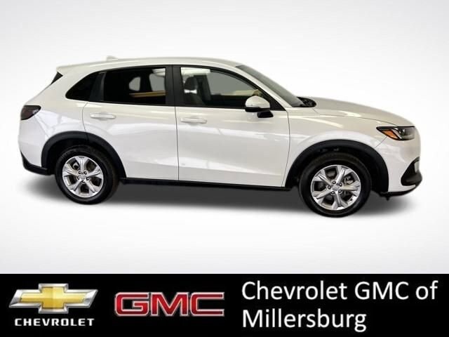 Used 2023 Honda HR-V LX with VIN 3CZRZ2H39PM717473 for sale in Millersburg, OH