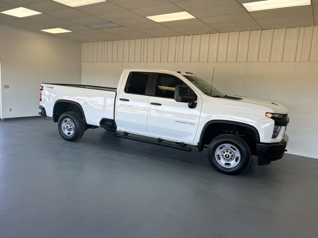 2021 Chevrolet Silverado 2500HD photo 2