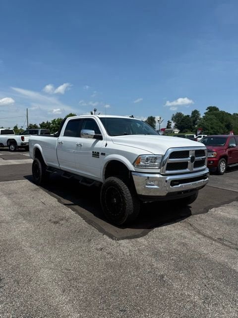3C6UR5KJ8JG409717