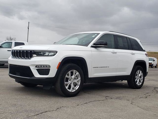 2023 Jeep Grand Cherokee Limited photo 3