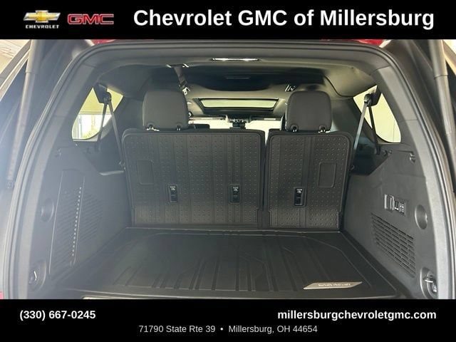 2026 Chevrolet Suburban Premier - Photo 17