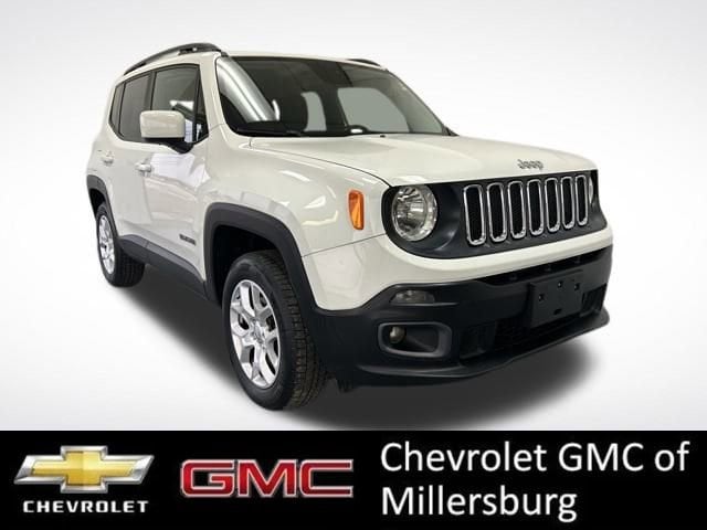 2016 Jeep Renegade Latitude's photo