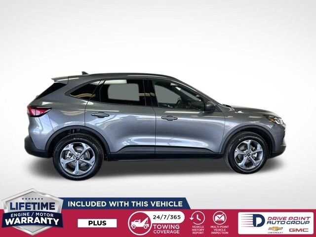 2025 Ford Escape ST-Line Select photo 2