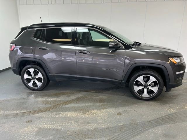 Used 2018 Jeep Compass Latitude with VIN 3C4NJDBBXJT103598 for sale in Millersburg, OH