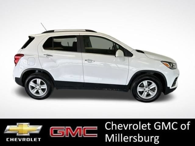Used 2018 Chevrolet Trax LT with VIN 3GNCJLSB6JL327914 for sale in Millersburg, OH