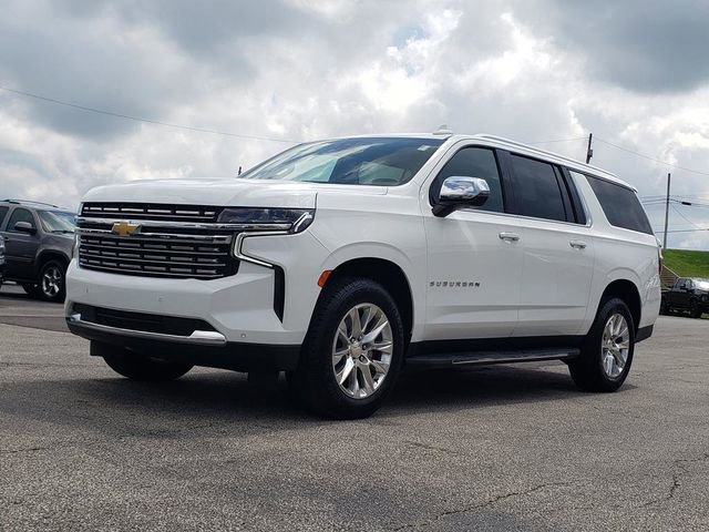 2022 Chevrolet Suburban Premier photo 3