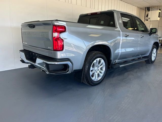 2024 Chevrolet Silverado 1500 LTZ photo 2