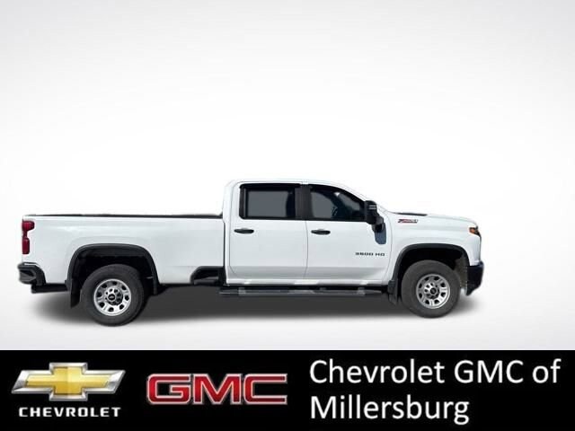 2021 Chevrolet Silverado 3500HD photo 2