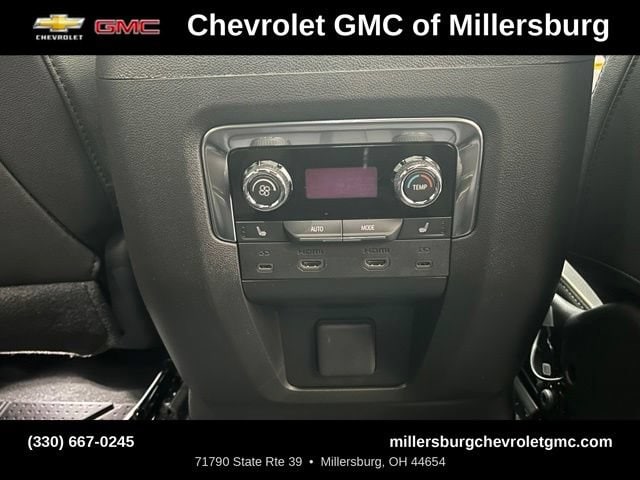 2026 Chevrolet Suburban Premier - Photo 36