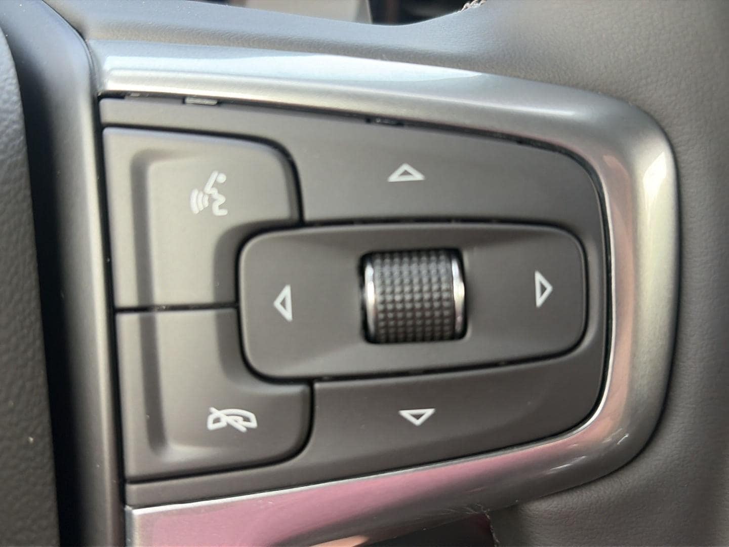 2026 Chevrolet Silverado 1500 LT - Photo 14