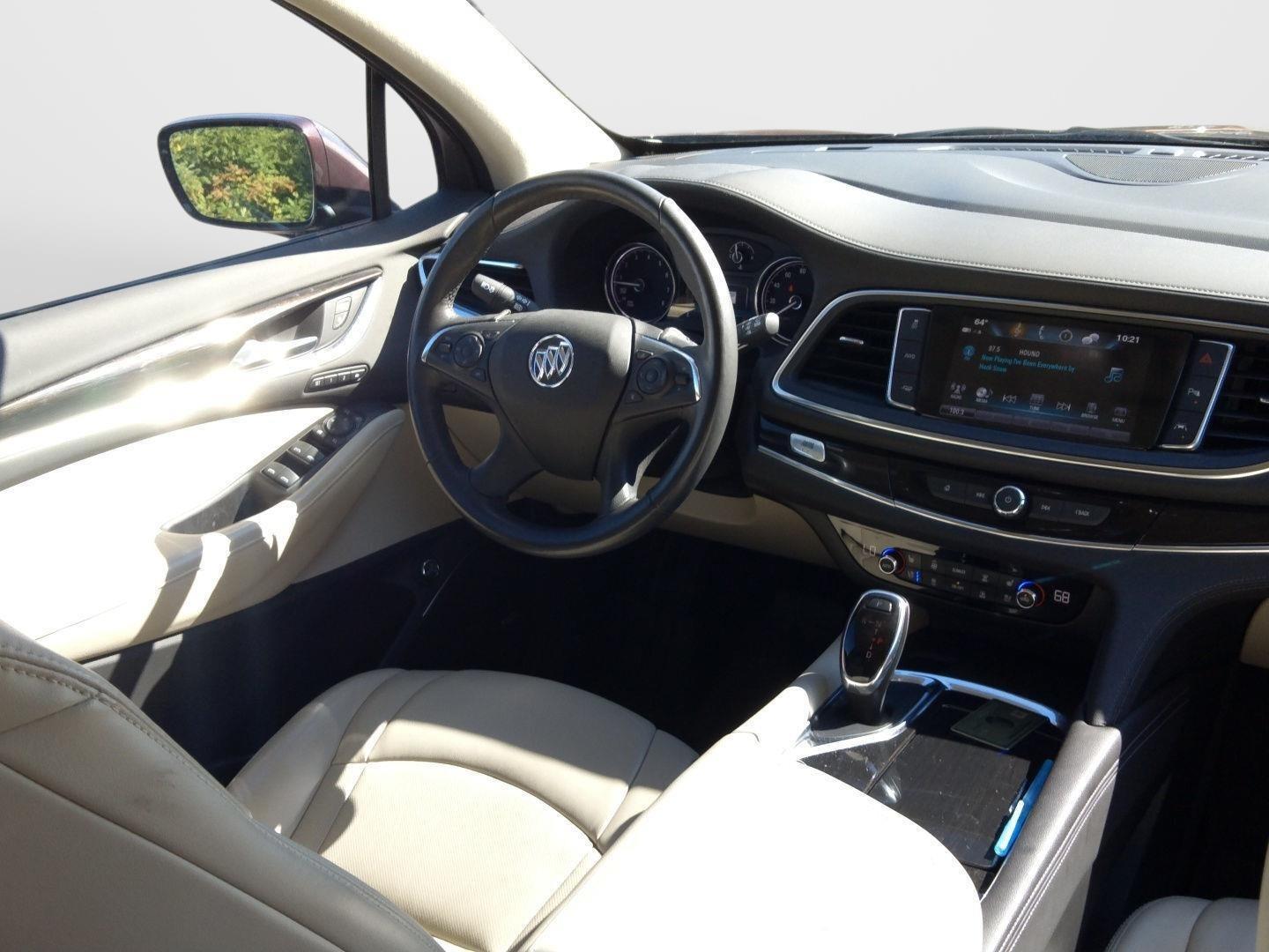 2018 Buick Enclave Premium photo 3
