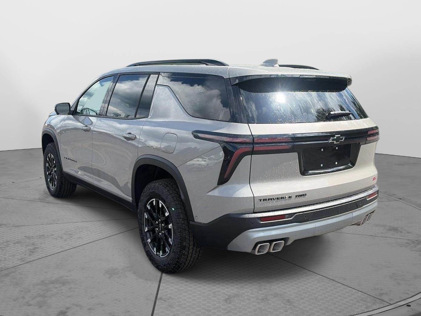 2026 Chevrolet Traverse Z71 - Photo 6