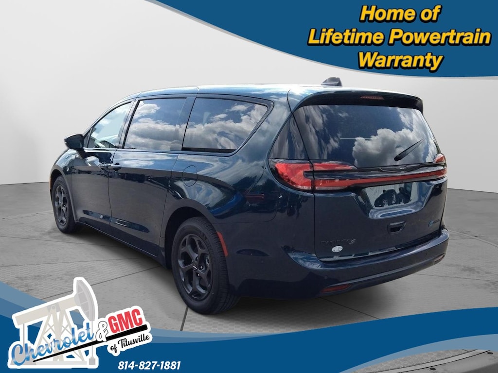 2023 Chrysler Pacifica Hybrid Touring L photo 4