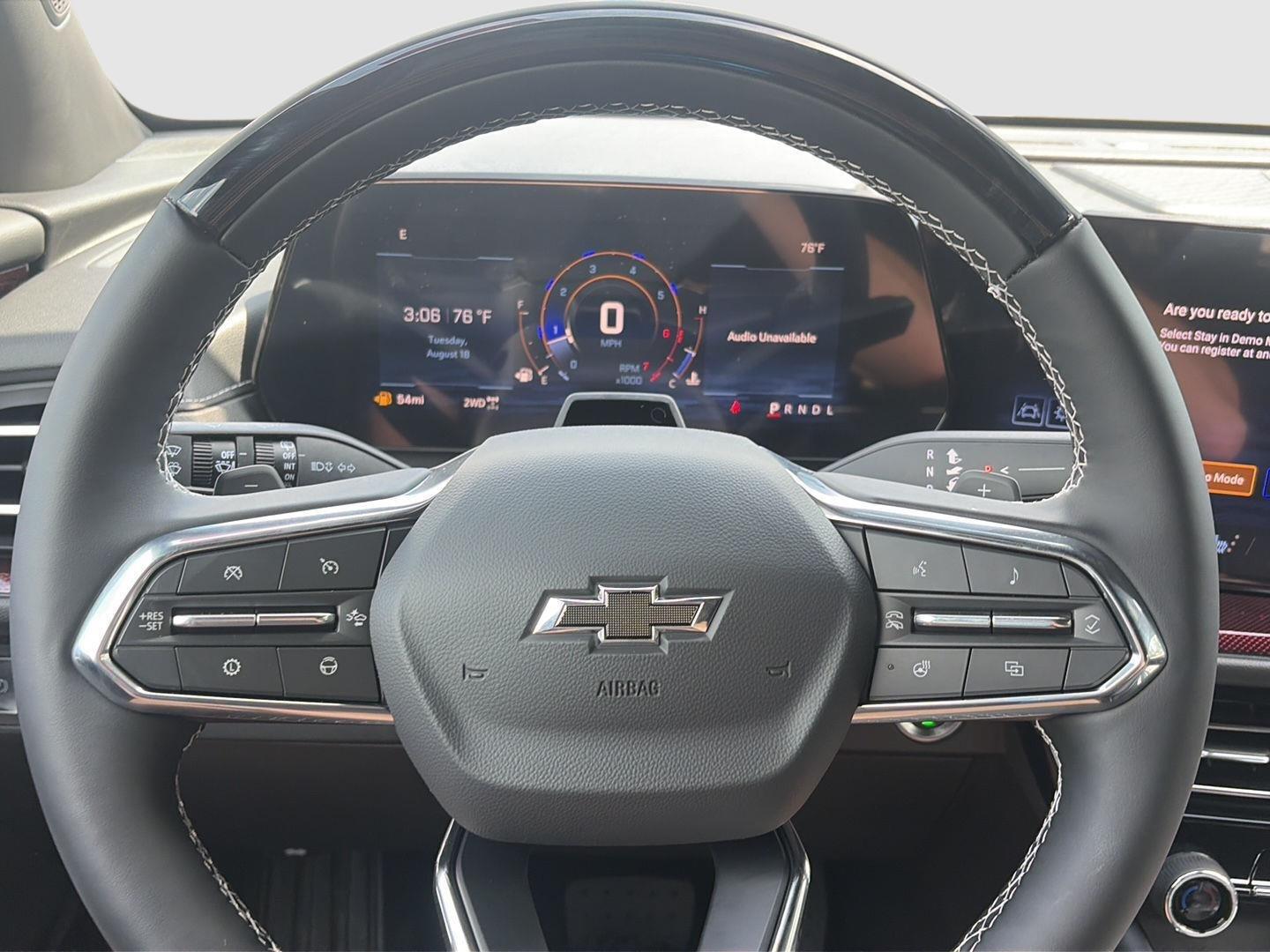 2026 Chevrolet Traverse Z71 - Photo 12