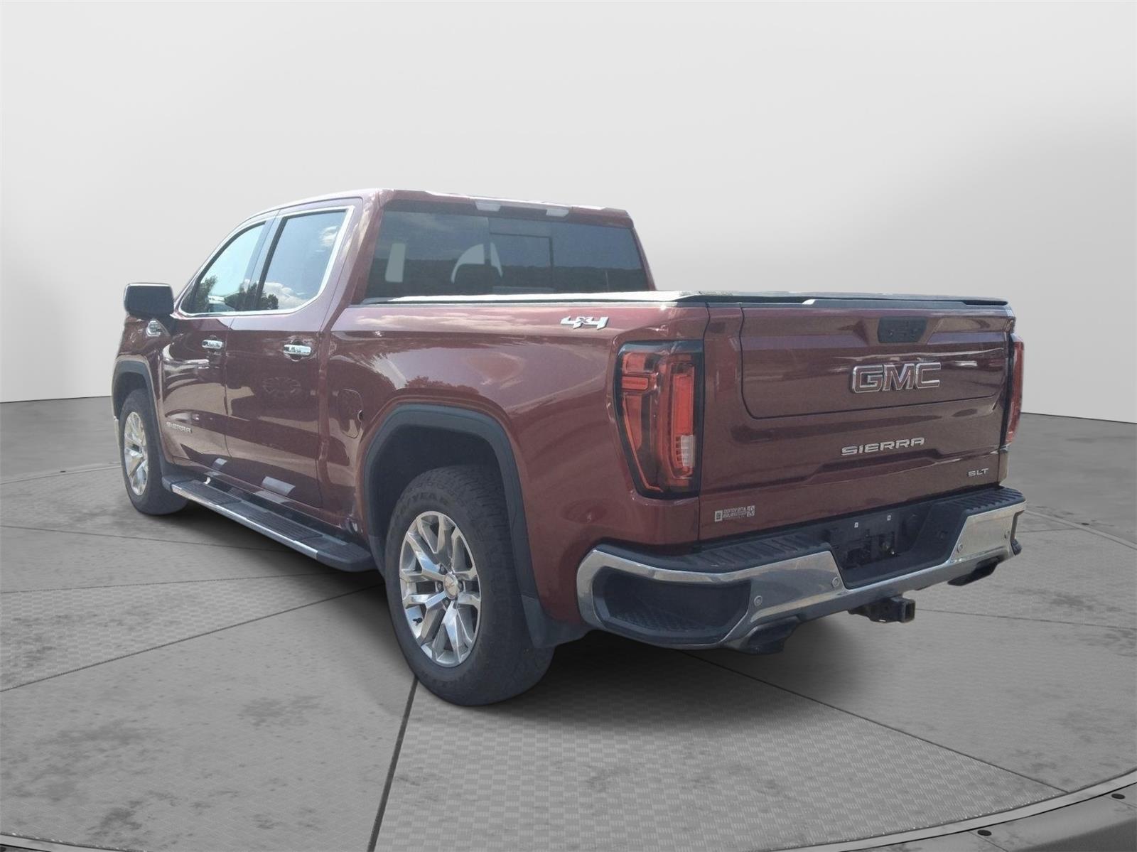 2019 Gmc Sierra 1500 SLT photo 3