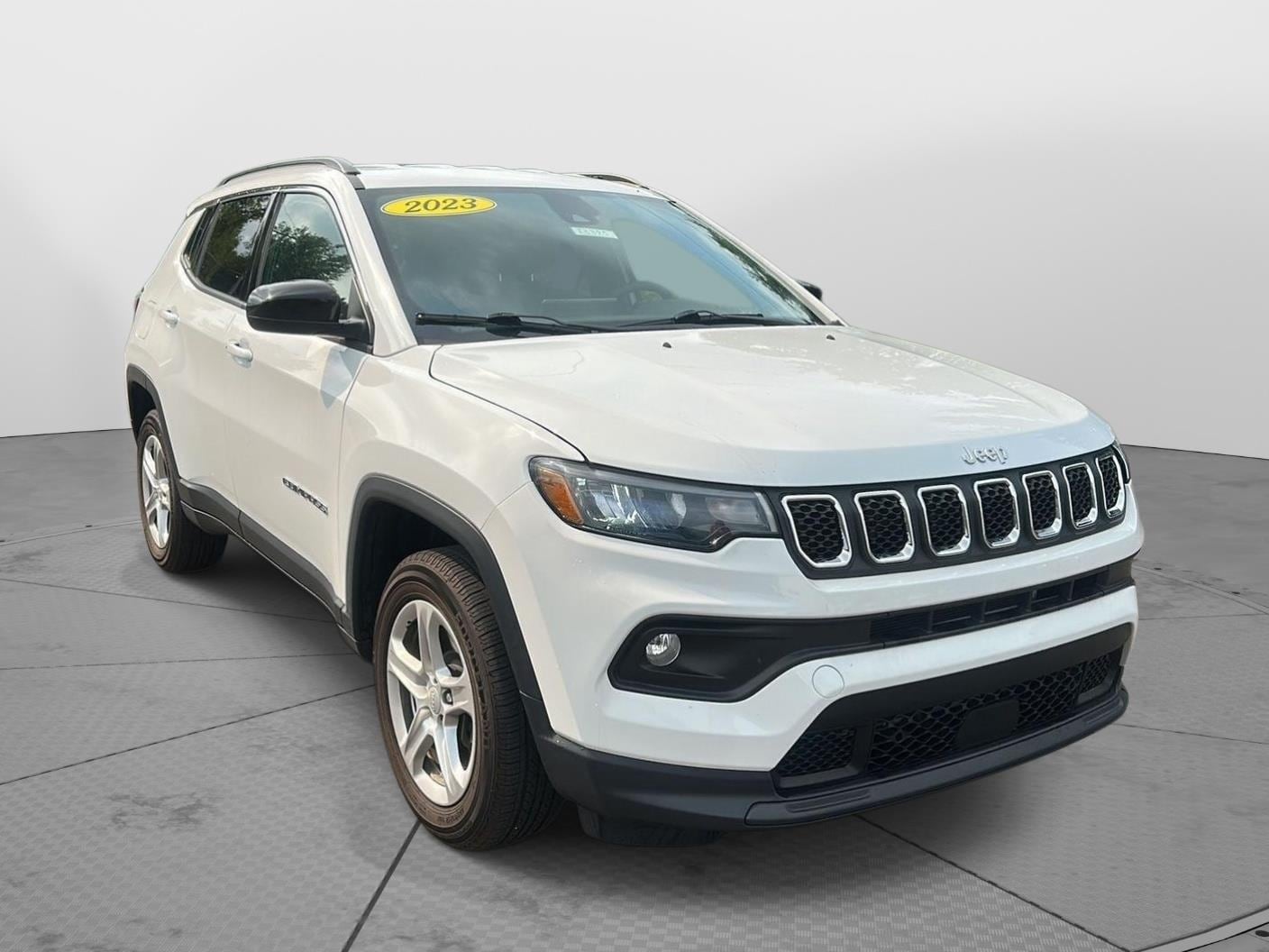 2023 Jeep Compass 