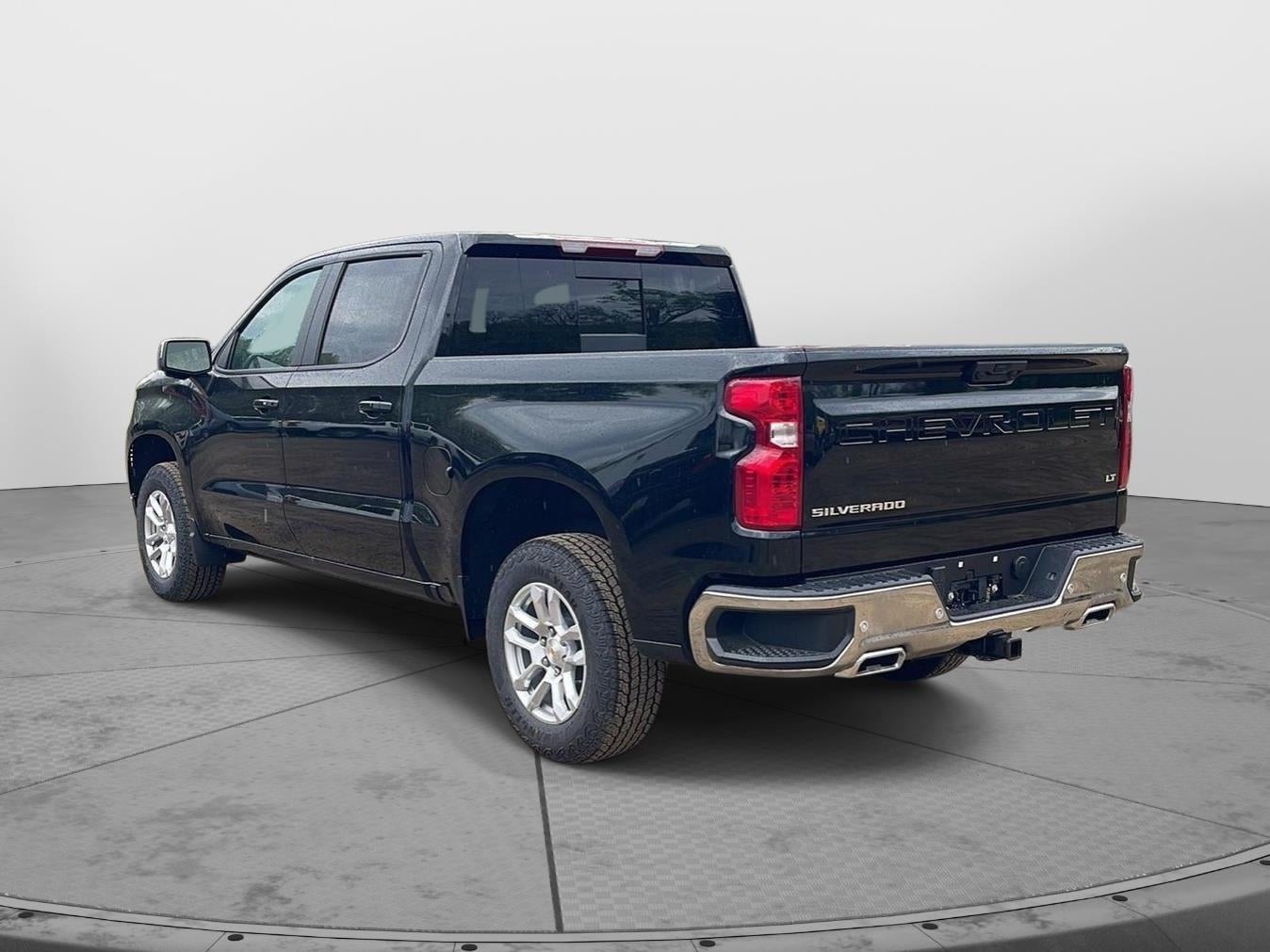 2026 Chevrolet Silverado 1500 LT - Photo 6