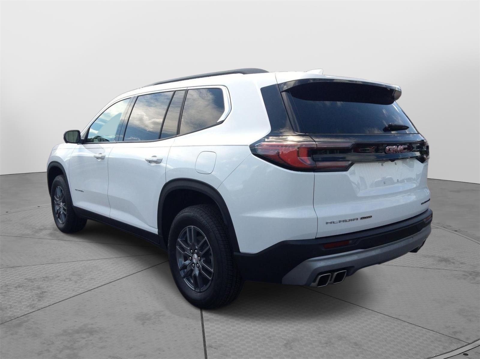 2025 Gmc Acadia Elevation photo 3