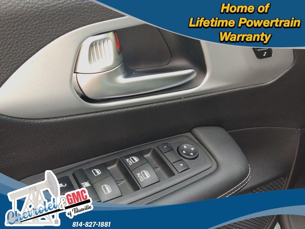 2023 Chrysler Pacifica Hybrid Touring L photo 15
